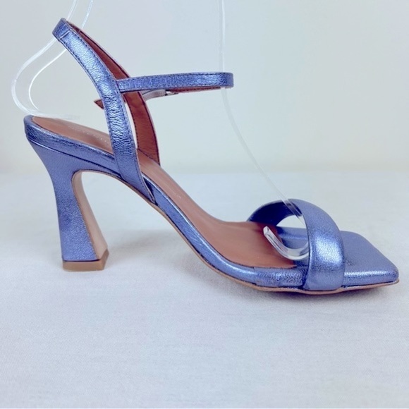 INTENTIONALLY BLANK | Feminine Fairy Metallic Sandal Grape Soda | 36 / US 5 - Picture 9 of 14